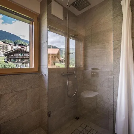 Breithorn Apartment, Eiger North Face View Apartment *