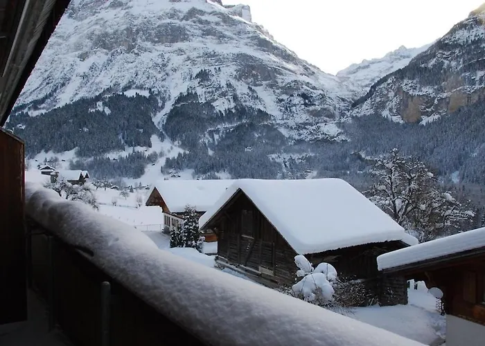 Daire Breithorn Apartment, Eiger North Face View